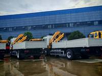 Grue articulée montée sur camion JAC 4x2 de 8 tonnes, grue à flèche articulée montée sur véhicule, camion avec grue mobile à bras de 8 tonnes