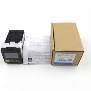 तापमान नियंत्रक <span class=keywords><strong>E5CN</strong></span>-R2MTC-500 ऑपरेटिंग वोल्टेज 24V उत्पादन में संकेत है: 4-20mA नई और मूल - Product Image 1