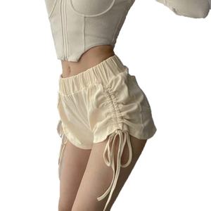 Shorts de sport athlétiques pour femmes personnalisés, taille mi-haute élastique, décontractés, pour le jogging et la course à pied, motif tendance, coupe ajustée - Product Image 5