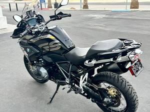 Bán Hàng Tốt Nhất Mới 2024 2025 Bmws R 1250 GS Đen Bão Gặp/Đêm Đen Matt Cao Cấp Sẵn Sàng Để Tàu Trên Toàn Thế Giới - Product Image 5
