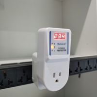 Protecteur de Volt Naturel Protecteur de Réfrigérateur/TV Protecteur de Type US De Voltaje Ajustable Tipo US, 7A, 10A, 13A