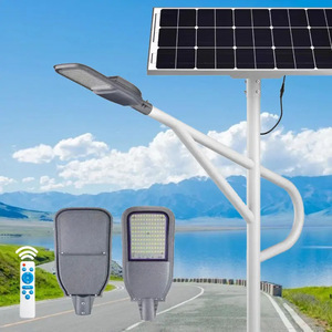 Lampadaire solaire à LED haute luminosité de type séparé pour éclairage de routes rurales, parcs et autoroutes - Product Image 3