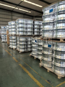 Jante de <span class=keywords><strong>roue</strong></span> sans chambre en acier 8.25*22.5 avec 6 8 <span class=keywords><strong>10</strong></span> trous jante de roues de camion neuve et d'occasion pour pièces de <span class=keywords><strong>remorque</strong></span> <span class=keywords><strong>ou</strong></span> <span class=keywords><strong>roue</strong></span> de <span class=keywords><strong>remorque</strong></span> - Product Image 6