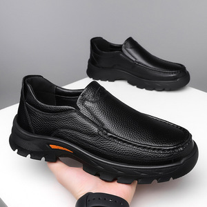 รองเท้าหนังลำลองผู้ชาย พื้นหนา สวมใส่สบาย สีน้ำตาล สำหรับวัยกลางคนและผู้สูงอายุ ใส่ในฤดูใบไม้ร่วง - Product Image 3