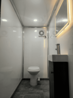 Vente directe usine : Conteneur sanitaire mobile de luxe à panneaux sandwich, design moderne, facile à installer en extérieur