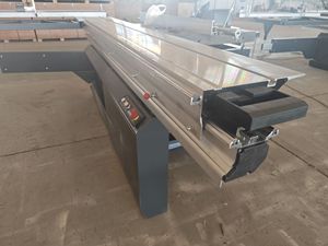 Scie à panneaux alternative automatique pour le travail du bois, machine à découper le bois en carrés - Product Image 3