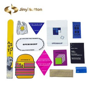 Jinyi Logo marca personalizada tela algodón Etiqueta de ropa Jacquard satén textil tejido etiqueta ropa costura etiquetas tejidas para camiseta - Product Image 1