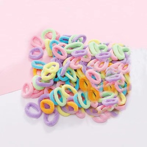 <span class=keywords><strong>Bandas</strong></span> <span class=keywords><strong>de</strong></span> <span class=keywords><strong>Pelo</strong></span> Coloridas <span class=keywords><strong>de</strong></span> Goma <span class=keywords><strong>para</strong></span> Niños, <span class=keywords><strong>Bandas</strong></span> <span class=keywords><strong>de</strong></span> <span class=keywords><strong>Pelo</strong></span> <span class=keywords><strong>de</strong></span> <span class=keywords><strong>Lana</strong></span> - Product Image 3