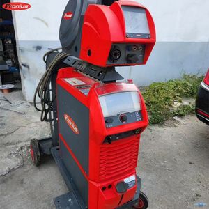 Soldadora Inverter MIG Fronius TPS400i 220V DC con Pantalla Integrada para Acero al Carbono, Acero Inoxidable y Cobre - Product Image 1