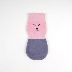 4-इन-1 सेट वाटरप्रूफ एंटी-स्लिप आउटडोर सिलिकॉन मोजे और लंबे जूते कुत्तों के लिए आरामदायक कपास और प्लास्टिक सामग्री - Product Image 6