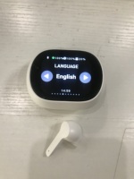 Écouteurs TWS A800 avec écran intelligent couleur, livrés avec des protections d'écran de haute qualité et une télécommande pour prendre des photos et liker