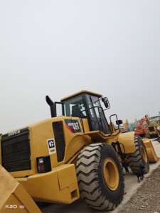 Chargeur frontal Caterpillar 962G d'occasion, capacité nominale de 9 tonnes, moteur CAT, modèle 2023, à vendre - Product Image 1