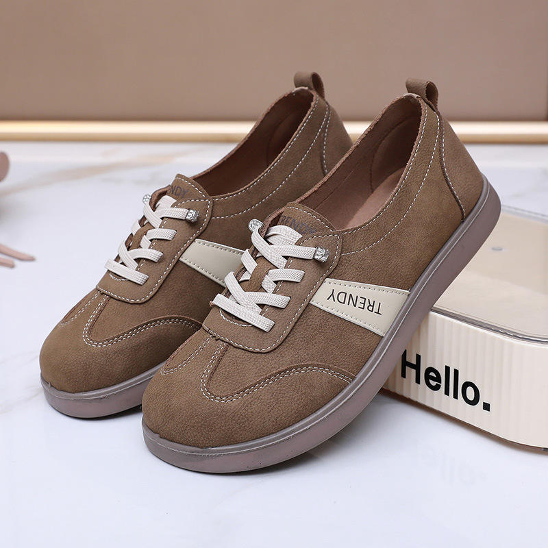 สีน้ำตาล