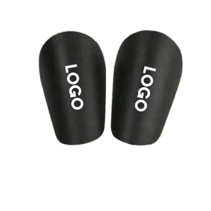 สนับแข้งมวยไทยสีดำ รุ่นแฟชั่น มินิ 1 สำหรับผู้เริ่มต้นเรียนมวยไทย - Product Image 1