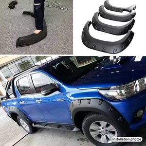 Accesorios Universales Flexibles para Automóviles de la Marca KQD, Guardabarros de Plástico ABS 4x4 Negros para Toyota HILUX 2016 en Adelante - Product Image 3