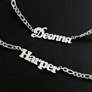 Cadena Figaro de Acero Inoxidable Qiuhan con Oro de 18k para <span class=keywords><strong>Amigos</strong></span>, Regalo del Día de la Madre, Collar con Nombre Personalizado con Letras Individuales - Product Image 1
