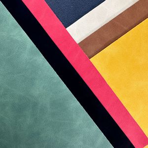 Cuir PU Zhenghe 0,8 mm 1,37 x 0,91 m pour chaussures, sacs, meubles - Product Image 1
