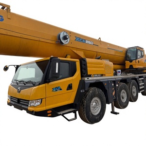 Grue tout-terrain XCM XCA200L8 de 200 tonnes, année 2021, avec grue SAC1300t STC800t6 STC800t5 STC1000c7, fabrication chinoise. - Product Image 1
