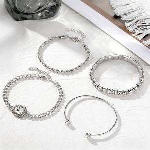 Pulsera Ajustable de Oro Chapado Vintage con Diamantes Cuadrados, Juego de Brazaletes de Oro Pulido de Alta Calidad para Mujer, Joyería de Moda - Product Image 5