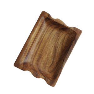 Plateau de service en bois de noyer, forme irrégulière, vaisselle en bois massif pour plateau de fromages et charcuterie, style nordique - Product Image 4