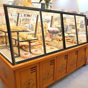 <span class=keywords><strong>Vitrina</strong></span> <span class=keywords><strong>Horizontal</strong></span> Comercial para Pastelería con Iluminación LED, Ecológica, Resistente, con Estantes en Escalera y Mostrador de Vidrio Curvo - Product Image 1