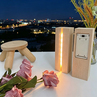 Lámparas de Mesa con Base de Madera Hecha a Mano, Lámpara de Madera Cálida y Acogedora, Luces Nocturnas LED con Luz Blanca Cálida para Espacios Habitables