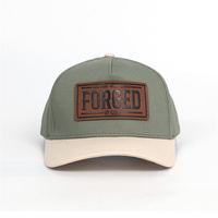Casquette structurée 5 panneaux de haute qualité avec patch en cuir personnalisé et visière incurvée en tissu de coton
