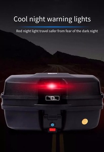 Maletas Traseras <span class=keywords><strong>para</strong></span> Motocicleta de Plástico PP de 47L <span class=keywords><strong>con</strong></span> Luces <span class=keywords><strong>LED</strong></span> Integradas, Impermeables, <span class=keywords><strong>para</strong></span> Reparto - Product Image 2