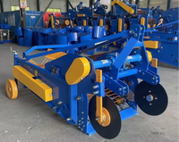 Offre Spéciale en russie machine de moissonneuse-batteuse automatique pour patates douces ail carottes arachides tracteur compatible