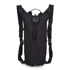 Sac à dos d'hydratation extérieur 3L avec poche à eau, sac étanche pour la course, la randonnée, le cyclisme, la chasse et le camping (vente en gros) - Product Image 6