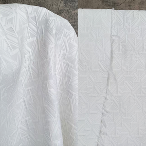<span class=keywords><strong>Tissu</strong></span> jacquard gaufré 3D JS220329B pour robes de mariée, robes de soirée, manteaux, robes et utilisation décorative <span class=keywords><strong>des</strong></span> créateurs de mode - Product Image 3