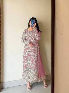 Nouvelle Collection en Georgette Lourde Top Palazzo et Dupatta Ensemble Entièrement Cousu Prêt à Porter Costume Pakistanais - Product Image 2