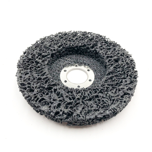 Bande abrasive et <span class=keywords><strong>disque</strong></span> de <span class=keywords><strong>nettoyage</strong></span> 115 mm 4,5 pouces noir, dureté moyenne, pour le meulage de surface, l'élimination de la peinture et le <span class=keywords><strong>nettoyage</strong></span> des soudures - Product Image 3