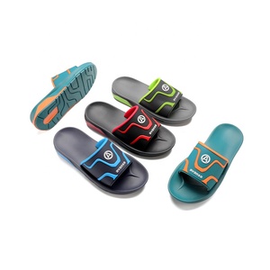 Sandales à glissière en PU personnalisées Henghao Fourniture directe d'usine Logo personnalisé Pantoufles antidérapantes légères pour les vendeurs chauds de commerce électronique - Product Image 4