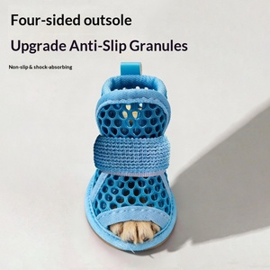 Chaussures d'été respirantes en maille pour chien, antidérapantes, avec sangle élastique réglable, sandales mignonnes pour petits chiens, pour la marche en extérieur - Product Image 4