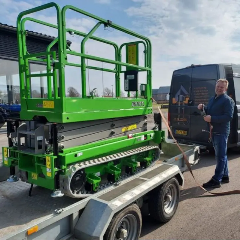 6M 8m 250kg Crawler Scissor Lift điện tự hành theo dõi Scissor Lift cho bán