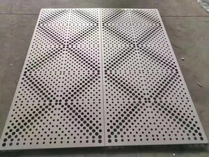 Panneau mural en aluminium moderne avec revêtement en poudre pour l'extérieur des bâtiments, design minimaliste, fonction anti-corrosion - Product Image 3