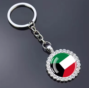 Novo Lançamento: Chaveiro Bandeira do Kuwait com Strass, Acessório para Bolsa, Pingente com Detalhes em Vidro, Chaveiro Personalizado com Todas as Bandeiras Nacionais - Product Image 1