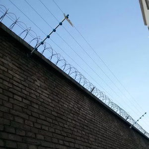Sistema de Cerca Eléctrica de Pulso de Alto Voltaje para Patio Moderno, Seguridad Perimetral Mejorada y Protección de la Propiedad - Product Image 4