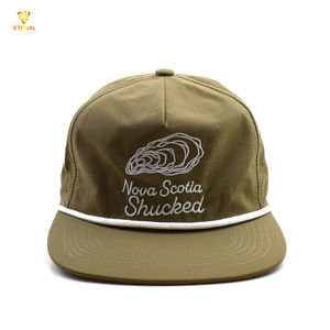 Großhandel 5% Schwarzer Nylon Baseball Cap Wasserdichter Dot Argyle Früchte-Muster Handbestickter Oxford Popeline Stoff im Dobby-Stil - Product Image 6