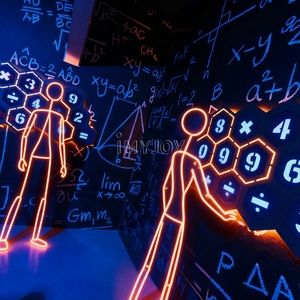 Jeu d'évasion intérieur à durée limitée : Défi interactif avec boutons lumineux LED à pousser pour activer un jeu éducatif mathématique - Product Image 6