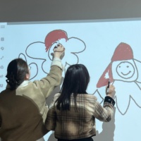 Tableau blanc interactif, système d'éducation par tableau intelligent, écran tactile de 55 à 100 pouces pour l'école et les conférences