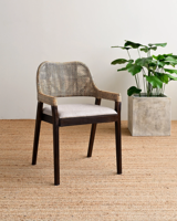 Ensemble de chambre à coucher Japandi en rotin, lit en bois massif, armoire, écran de séparation, table de chevet, chaise pour villa, hôtel, appartement - Vente en gros
