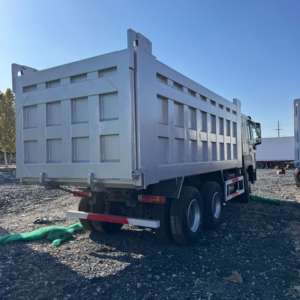 Camion benne d'occasion <span class=keywords><strong>Sinotruk</strong></span> <span class=keywords><strong>Howo</strong></span> 6x4 371 375 380 <span class=keywords><strong>420</strong></span> ch 10 roues, poids lourd, diesel, pour la construction, l'exploitation minière et le transport - Product Image 5