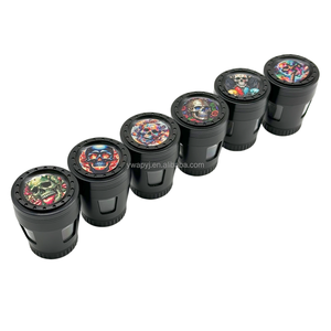 Broyeur à herbes en métal 50mm à 4 pièces, design tasse à thé noire avec crâne sur le dessus, pour tabac et herbes, best-seller - Product Image 3