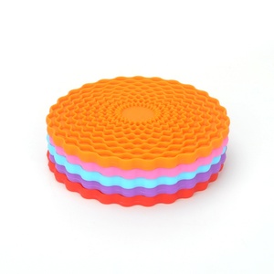 Nhà Máy Bán Hàng Trực Tiếp Đa Năng <span class=keywords><strong>Silicone</strong></span> Vòng Khô Mat <span class=keywords><strong>Silicone</strong></span> Pot Chủ Sở Hữu Không Trượt Chịu Nhiệt Hot Miếng Đệm - Product Image 1