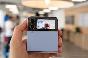 Venta al por mayor usado desbloqueado <span class=keywords><strong>Z</strong></span> <span class=keywords><strong>Flip</strong></span> 2 <span class=keywords><strong>3</strong></span> 4 y 5G Smartphone para juegos Octa Core CPU francés alemán Idioma de funcionamiento LTE teléfono móvil - Product Image 4