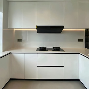 Ensemble d'armoires de cuisine modernes personnalisées sans poignées, en crème, modulaires, en kit, avec quincaillerie à fermeture douce pour usage domestique - Product Image 2