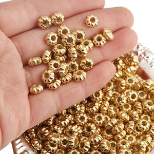 Cuentas espaciadoras chapadas en oro con forma de flor, 6.5x3.5mm, agujero de 2mm, accesorios de joyería para pulseras DIY, venta al por mayor - Product Image 3
