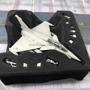 Metal Fighter Jet modello 1/100 Rafale B Diecast Aircraft Model French Air Force Military Display Models per regalo o collezione - Product Image 3